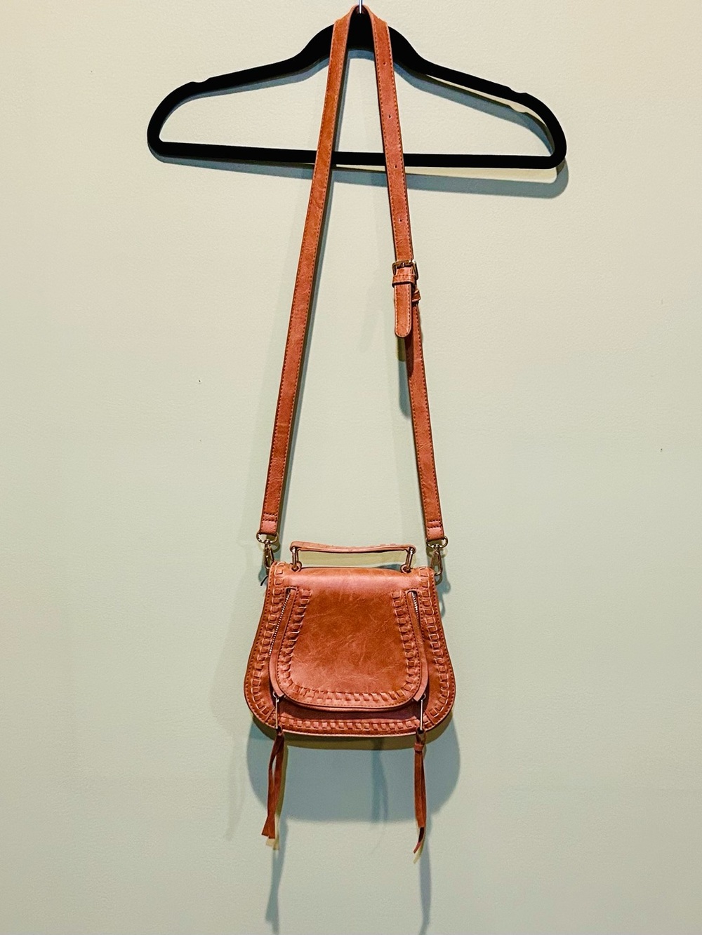 Tan Leather Crossbody Saddle Bag